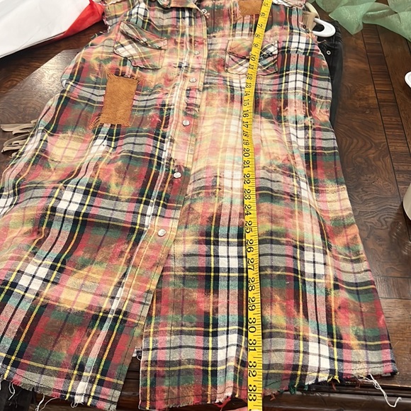 The Nu Vintage flannel plaid, Pearl snap distressed shirt. Large - Picture 8 of 8